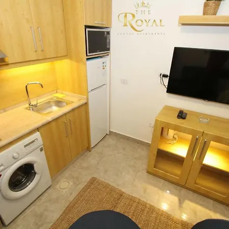 Royal Luxury Apartments & Studios Amman Exterior photo