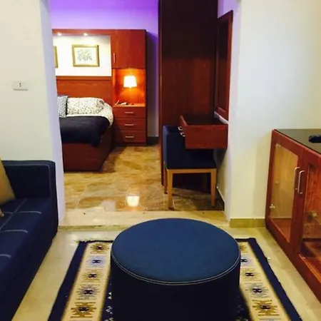 Royal Luxury Apartments & Studios Amman Room photo
