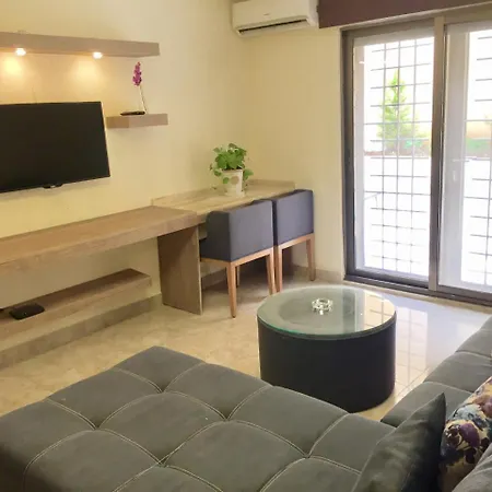 Royal Luxury Apartments & Studios Amman Exterior photo